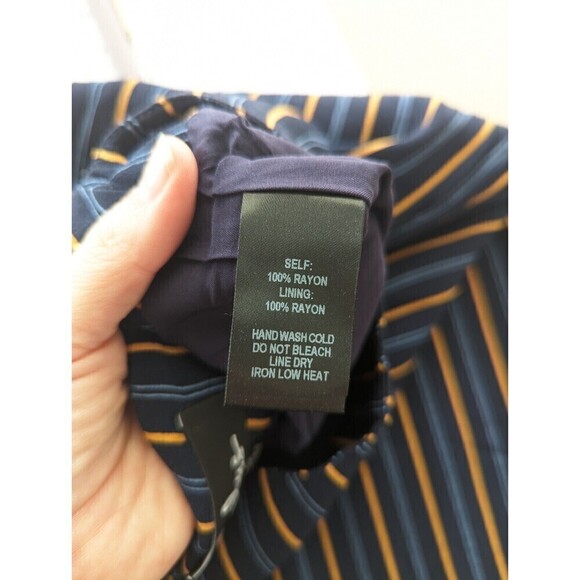 Lulus Cropped Pants Womens Small Navy Blue Striped NWT - Picture 8 of 10